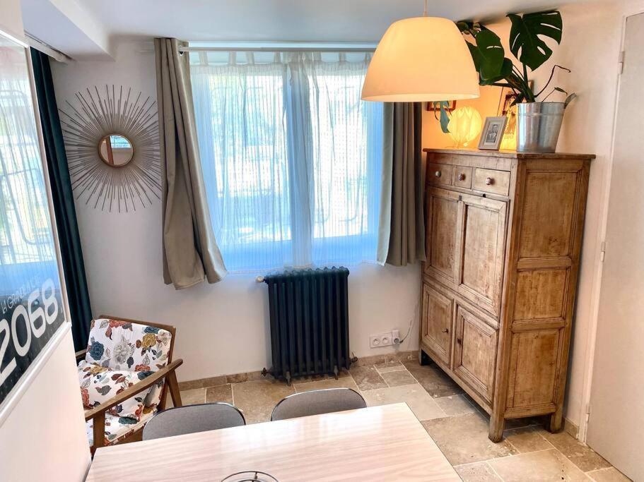 La Suite De La Maison Jaune Montpellier Exterior photo